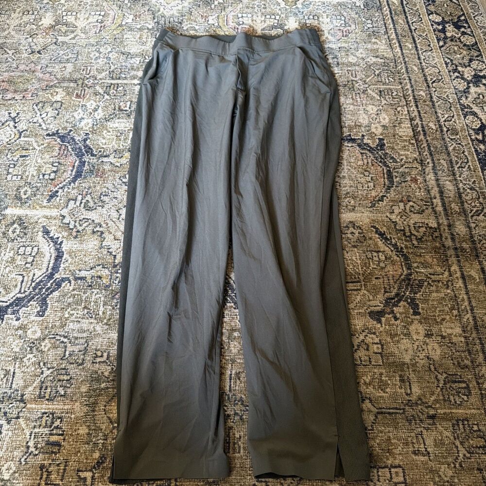 ATHLETA Brooklyn Ankle Athletic Packable Pants Gray Size 8